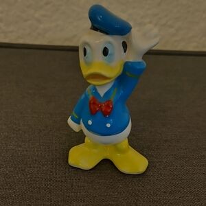 Small Vintage Donald Duck Figurine Disney